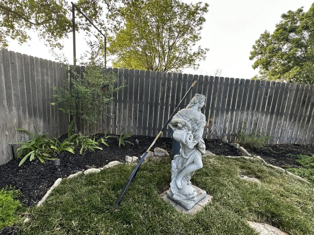 Professional landscape design for beautiful yards in Dawson, TX by Reyes Lawn an Tree Service