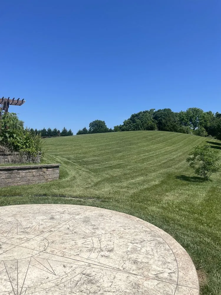 Top-rated yard maintenance in Stafford, VA - Reyes Lawn Maintenance