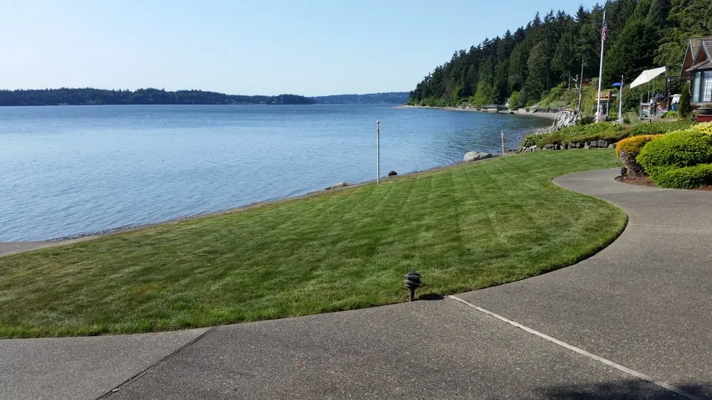 Trusted landscape design in Bremerton, WA - Reyes Lawn Service