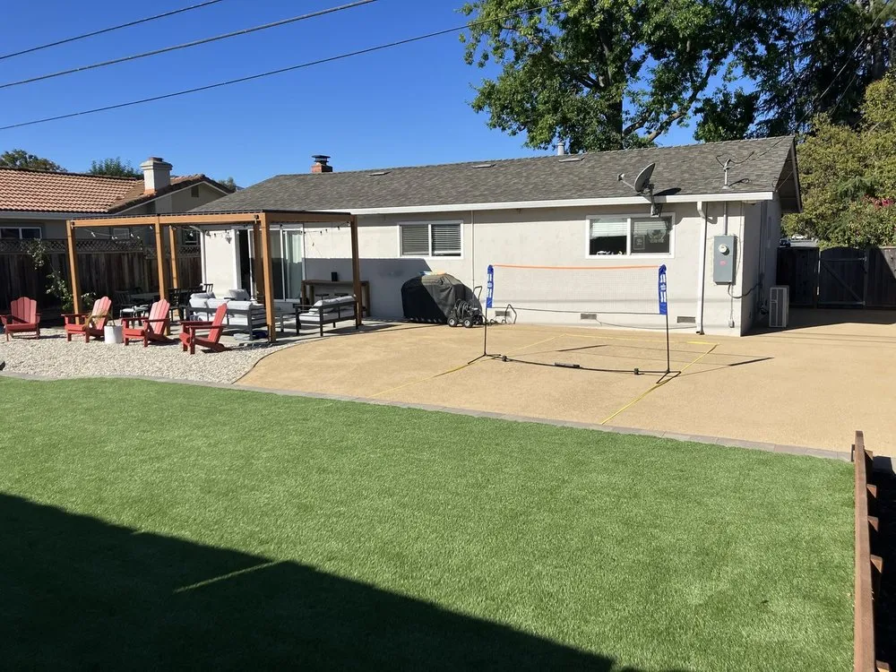 Professional landscaping services experts serving Salinas, CA - Reyes Quality Landscaping