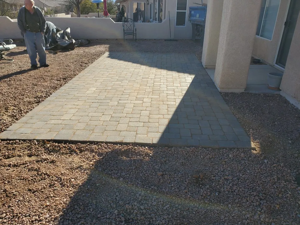 Reliable outdoor landscaping for beautiful yards across Cottonwood, AZ - Reyes Services