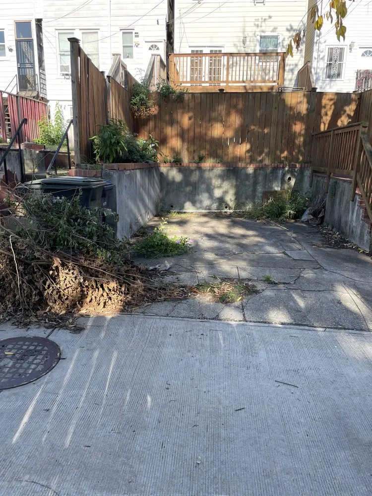 Local landscape design in Washington DC, DC by Reyes Solutions