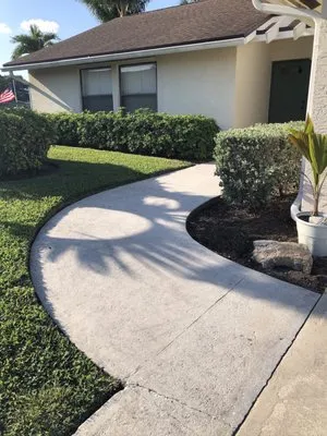 Reymundo Lawn & Landscaping Services