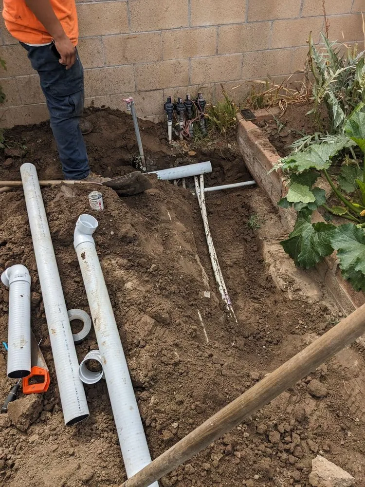 Expert landscaping services in La Habra, CA - Reynaldo Landscape Inc.