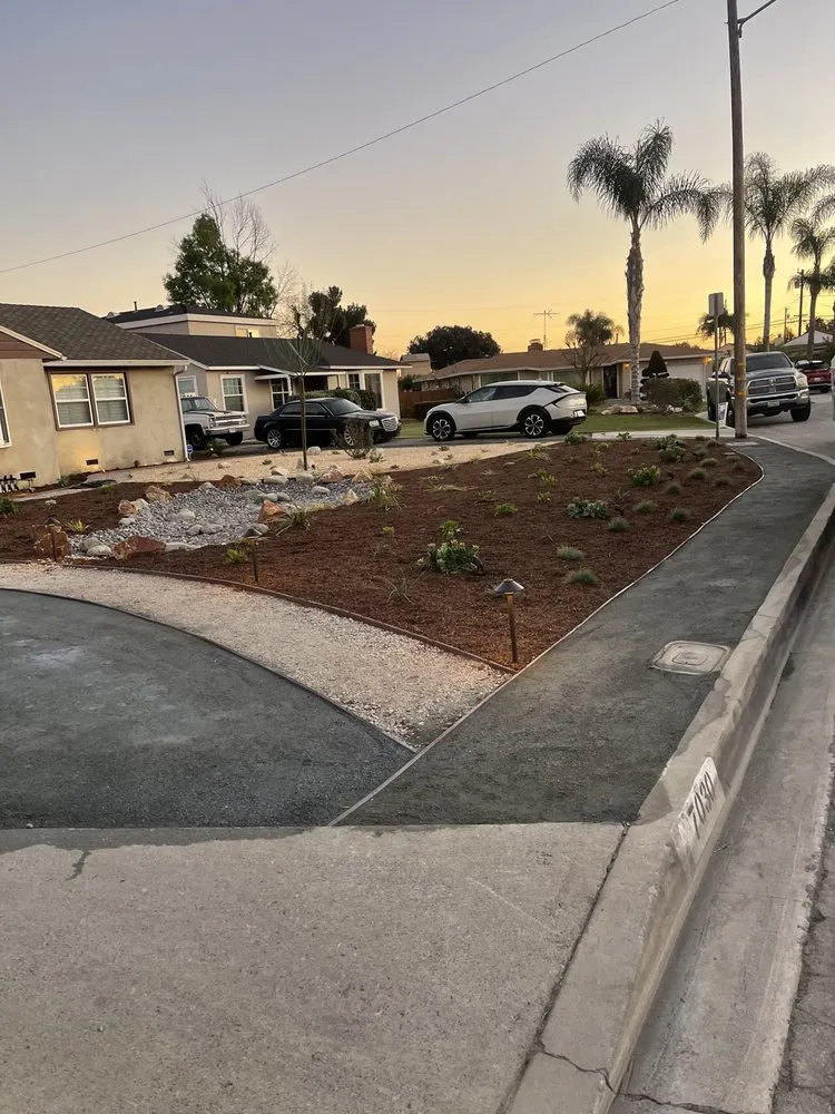 Expert outdoor landscaping in La Habra, CA by Reynaldo Landscape Inc.