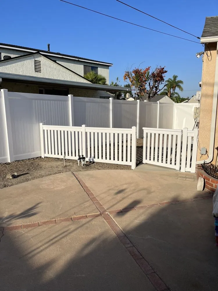 Expert outdoor landscaping in La Habra, CA - Reynaldo Landscape Inc.