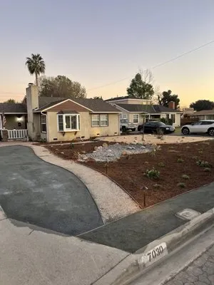 Reynaldo Landscape Inc.