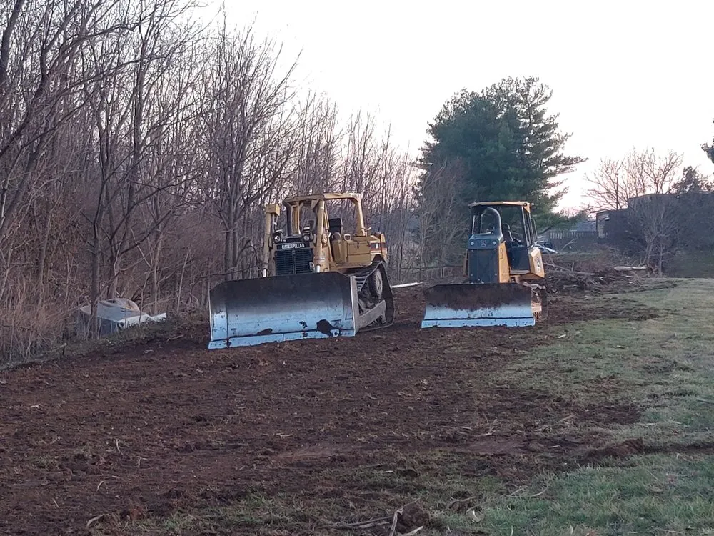 Custom landscaping services in Harrodsburg, KY by Reynolds and Company