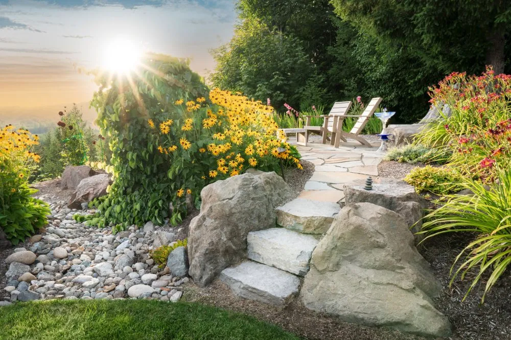 Affordable lawn care service for residential properties across Woodinville, WA - Reynolds Landscape