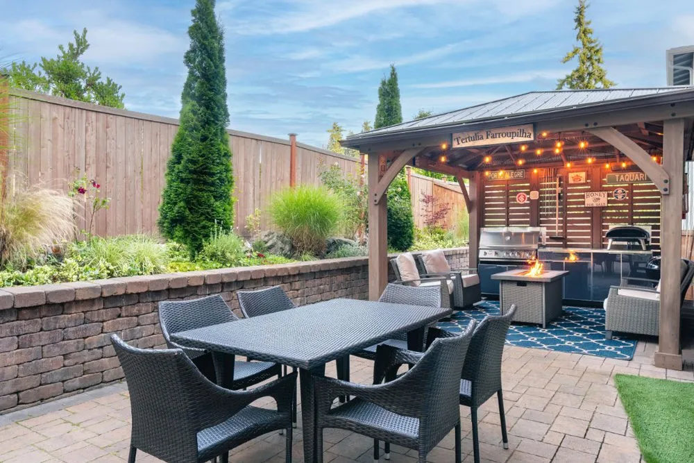 Top-rated residential landscaping in Woodinville, WA by Reynolds Landscape