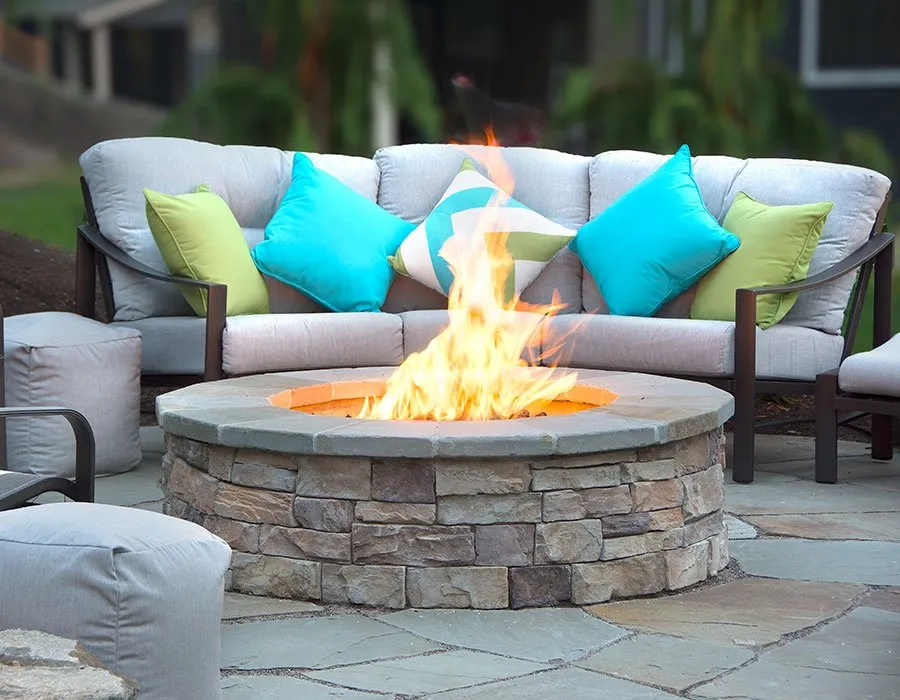 Reliable yard cleanup service in Woodinville, WA by Reynolds Landscape