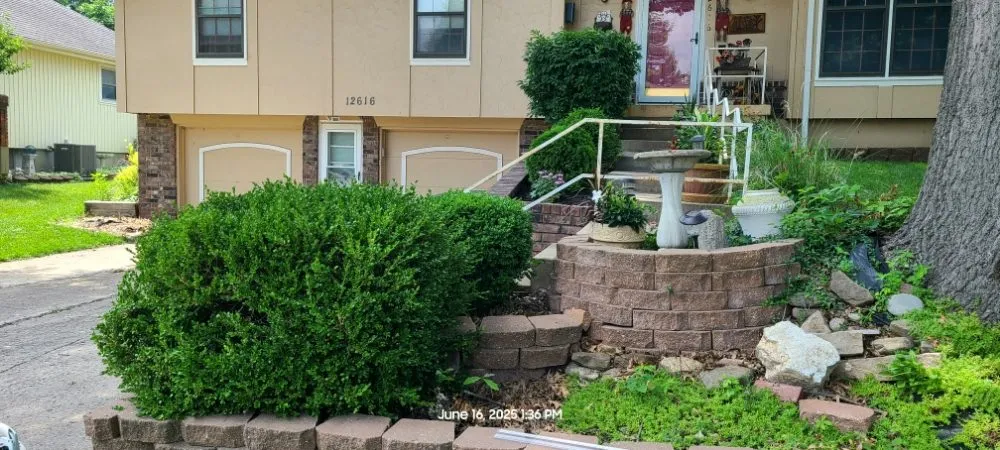 Reliable residential landscaping in Grandview, MO by Reynolds Lawn Care