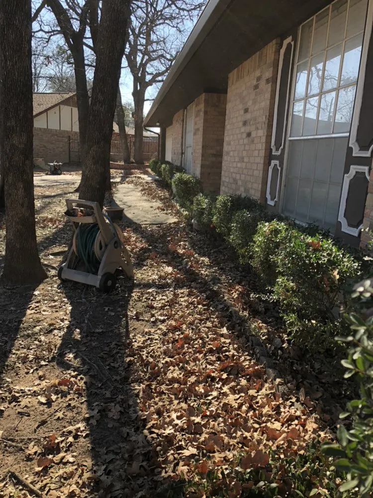 Custom landscape design in Duncanville, TX - Rey's Lawncare