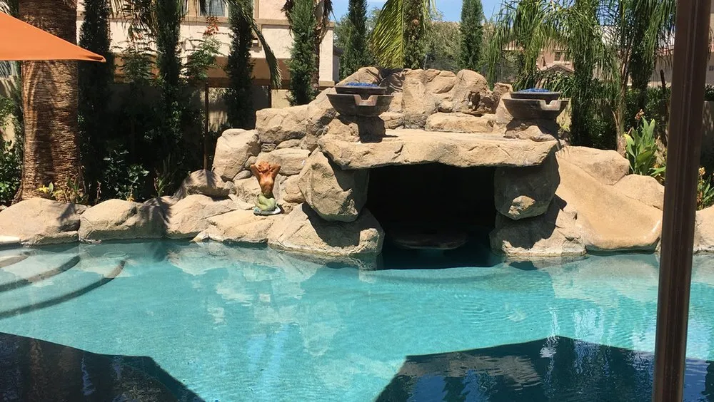 Custom lawn care service in Gilbert, AZ - RezCom Builders