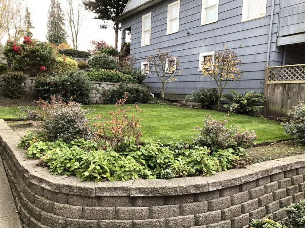 Affordable yard maintenance in Monroe, WA - R&F Landscaping