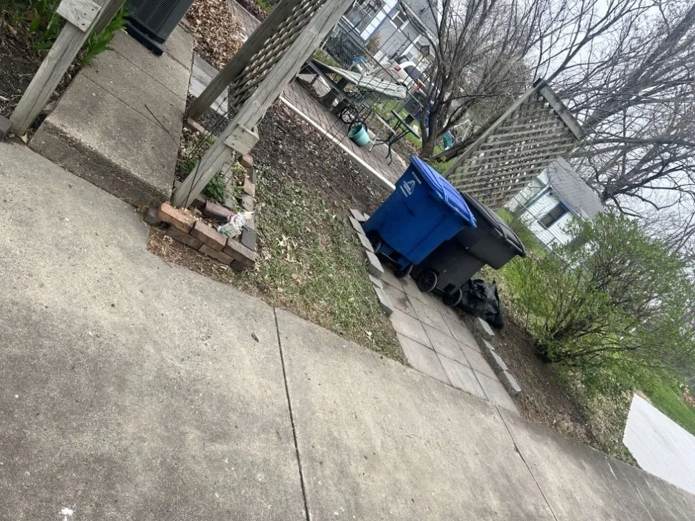 Affordable residential landscaping near you in Des Moines, IA by RF Outdoor Services