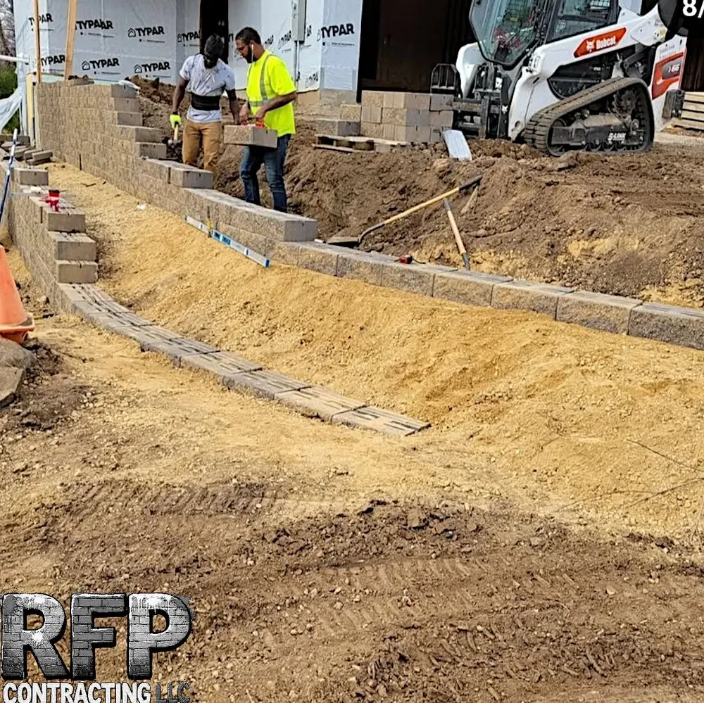 Affordable outdoor landscaping experts serving Brooklyn Center, MN - RFP Contracting