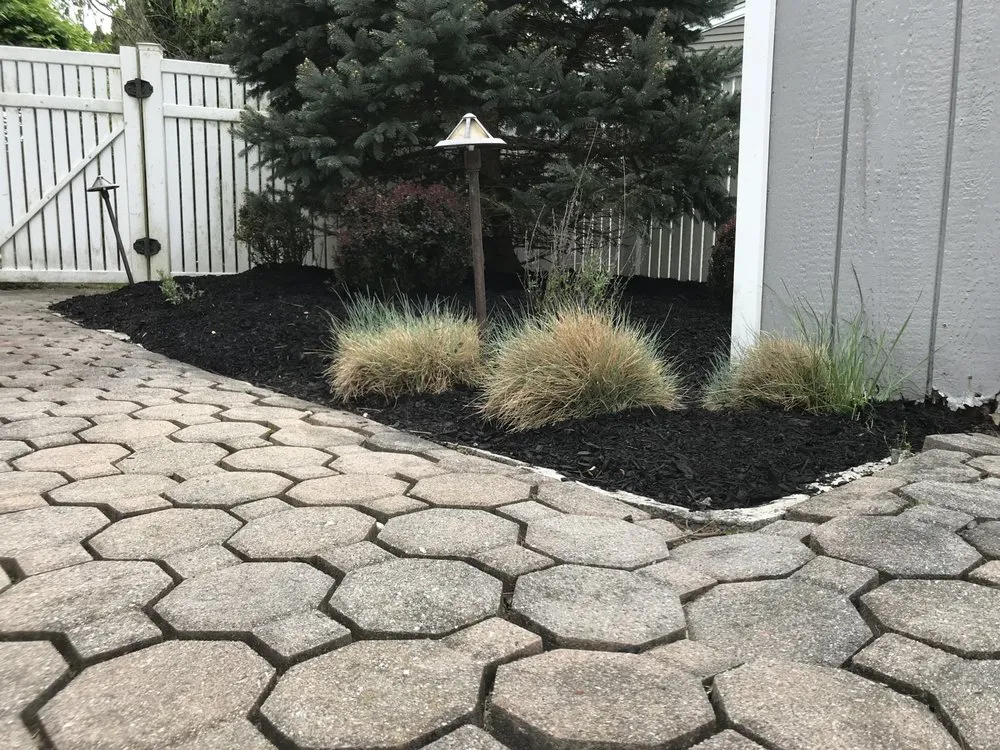 Reliable garden landscaping with custom design in Pequannock Township, NJ by RFW Services