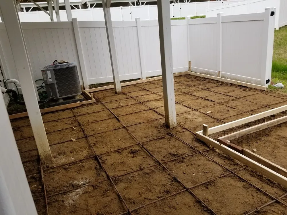 Professional garden landscaping for residential properties in Woodbridge, VA by RG Construction & Landscapes