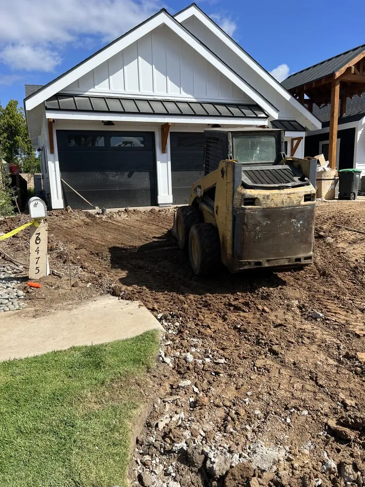 Local lawn mowing service in Costa Mesa, CA - RG Landscape