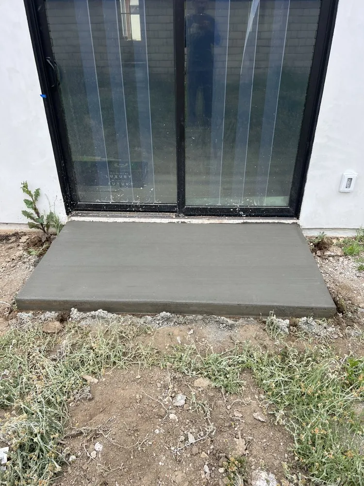 Top-rated garden landscaping with custom design across Costa Mesa, CA - RG Landscape