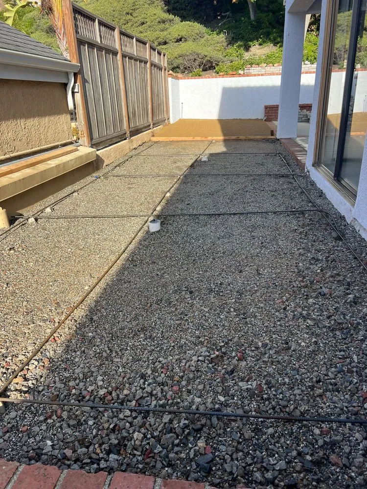 Affordable yard cleanup service in Costa Mesa, CA - RG Landscape