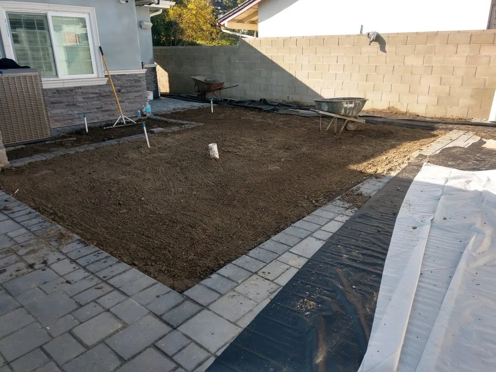 Custom yard maintenance in El Monte, CA by RG Landscape