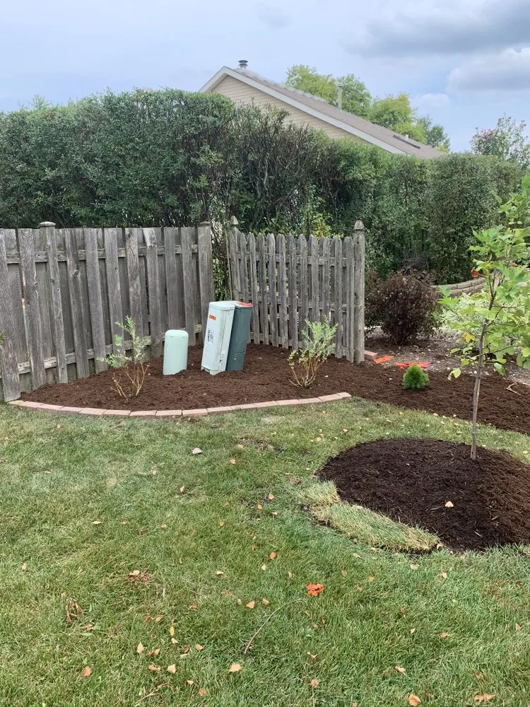 Custom landscape design experts serving Mundelein, IL - RG Landscaping & Construction