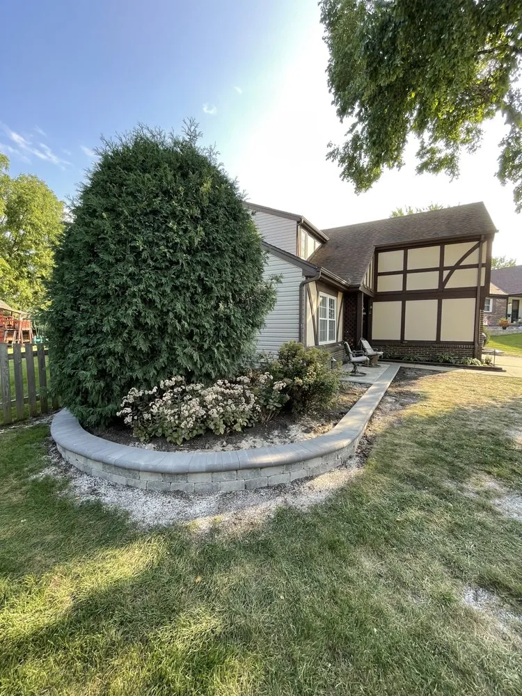 Affordable landscape installation for beautiful yards across Mundelein, IL - RG Landscaping & Construction
