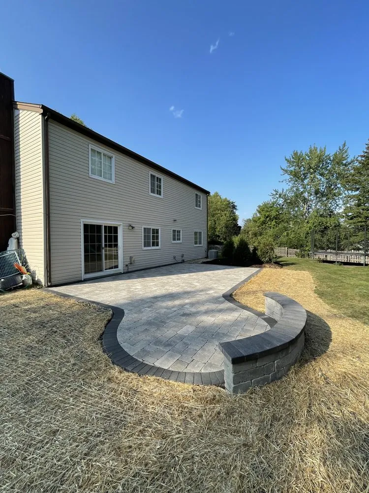 Reliable lawn mowing service in Mundelein, IL by RG Landscaping & Construction