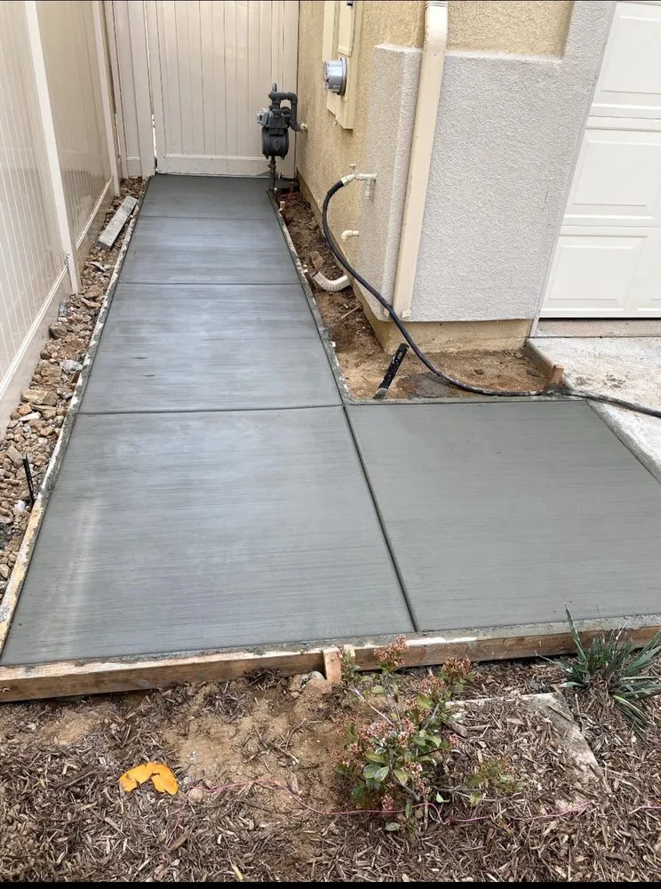 Top-rated residential landscaping experts serving Rancho Cucamonga, CA - R.G Landscaping & Design