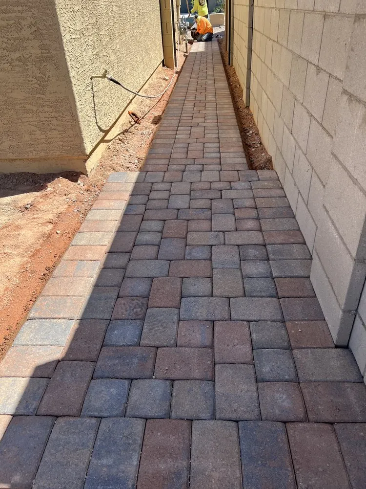 Local landscape design experts serving Maricopa, AZ - R.G Landscaping