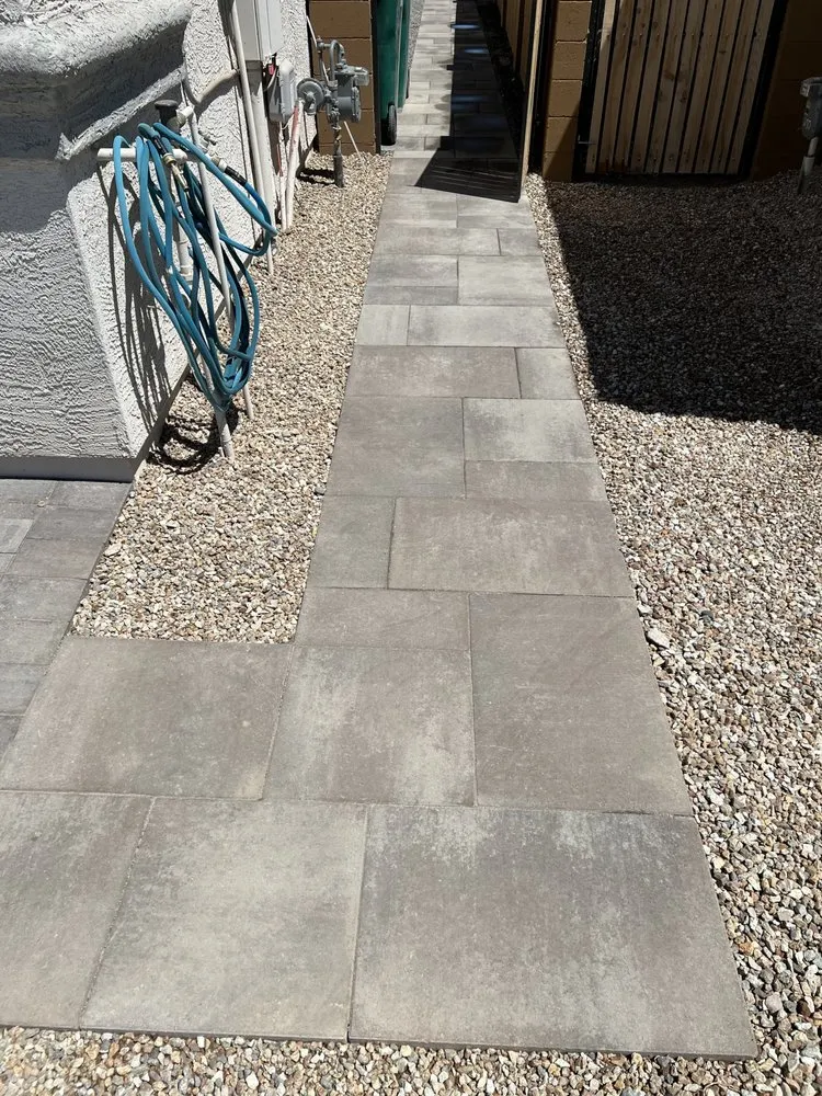 Expert lawn care service experts serving Maricopa, AZ - R.G Landscaping