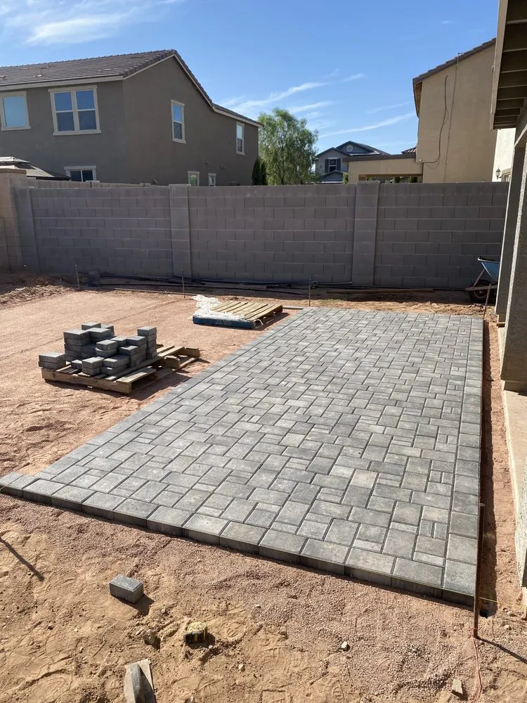 Custom yard cleanup service experts serving Maricopa, AZ - R.G Landscaping
