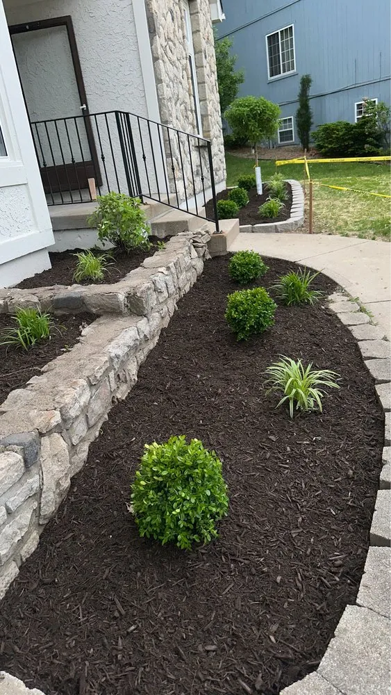 Local outdoor landscaping for beautiful yards in Kansas City, KS by R&G Lawn & Landscape