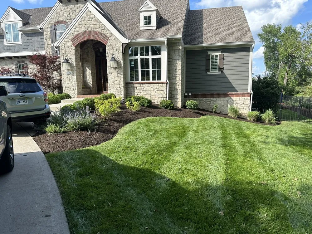 Affordable lawn care service in Kansas City, KS - R&G Lawn & Landscape