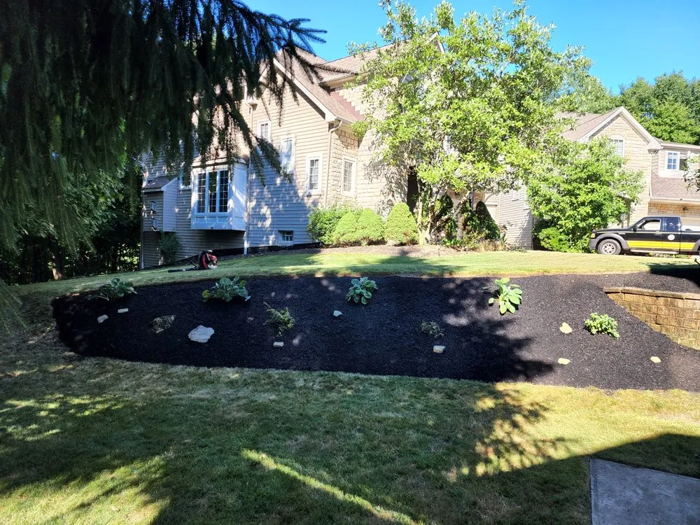 Expert yard maintenance in Painesville, OH by R&G Lawn Care