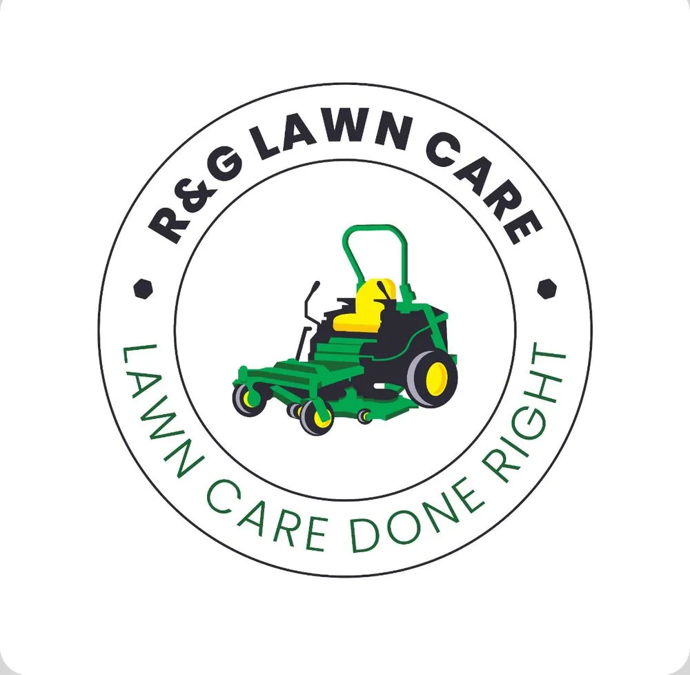 Professional lawn mowing service in Van Wert, OH by R&G Lawn Care