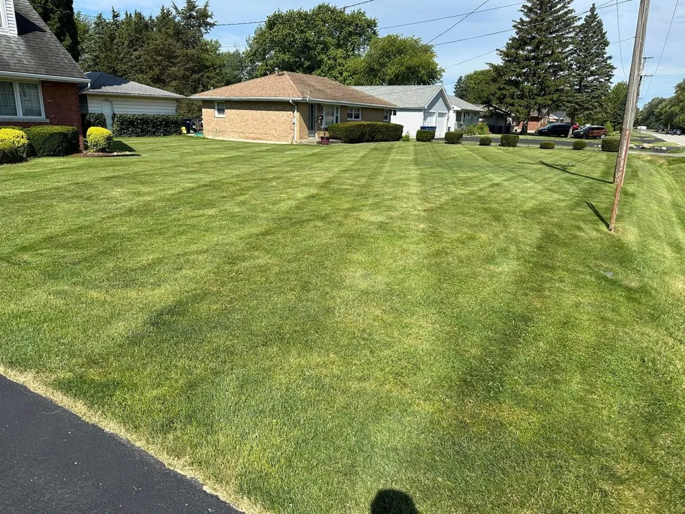 Reliable landscape installation in Burbank, IL by R.G Lawncare