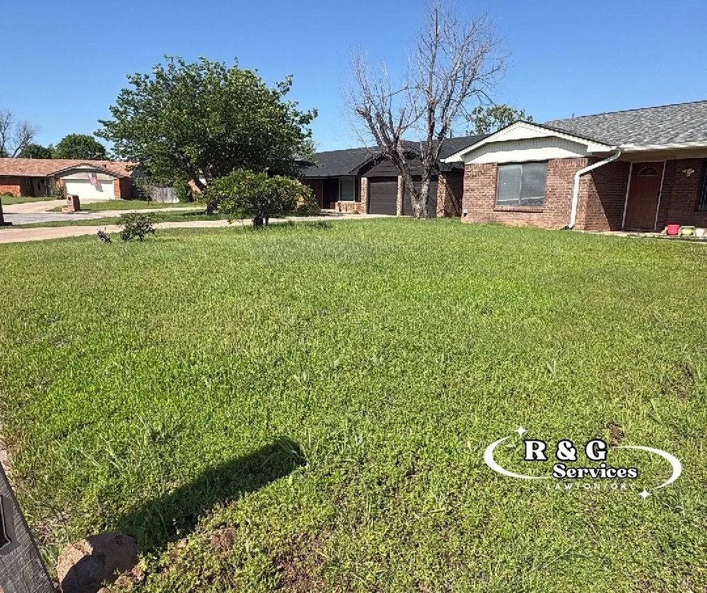 Custom yard cleanup service experts serving Lawton, OK - R&G