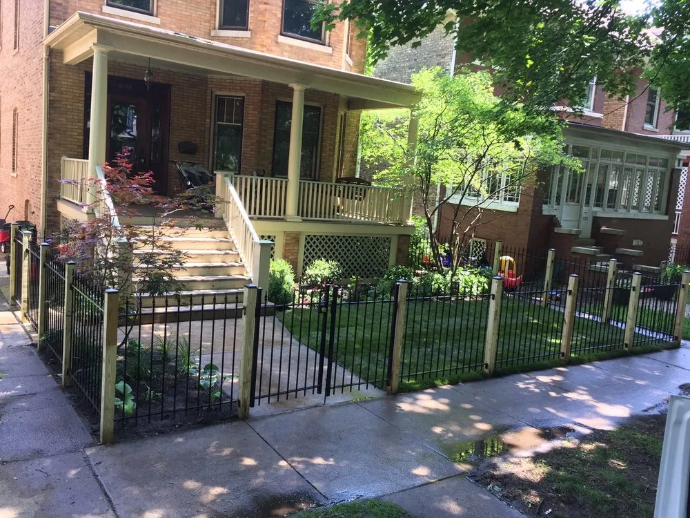Professional yard cleanup service experts serving Chicago, IL - RG Patios Landscaping