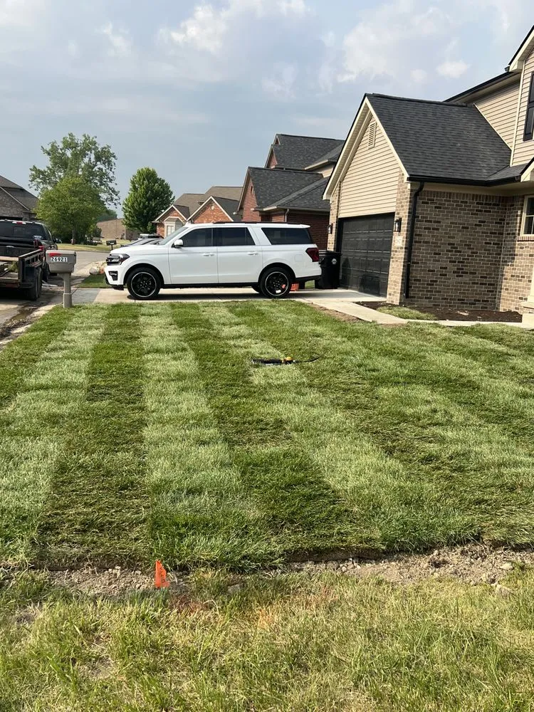 Reliable yard maintenance in Rockwood, MI - RG3 All Season Property Maintenance