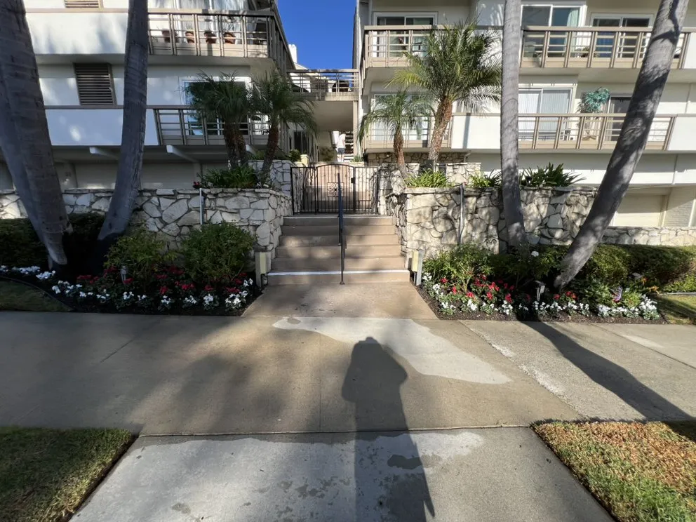 Custom landscape installation for year-round maintenance in Los Angeles, CA by RGL Landscaping Services