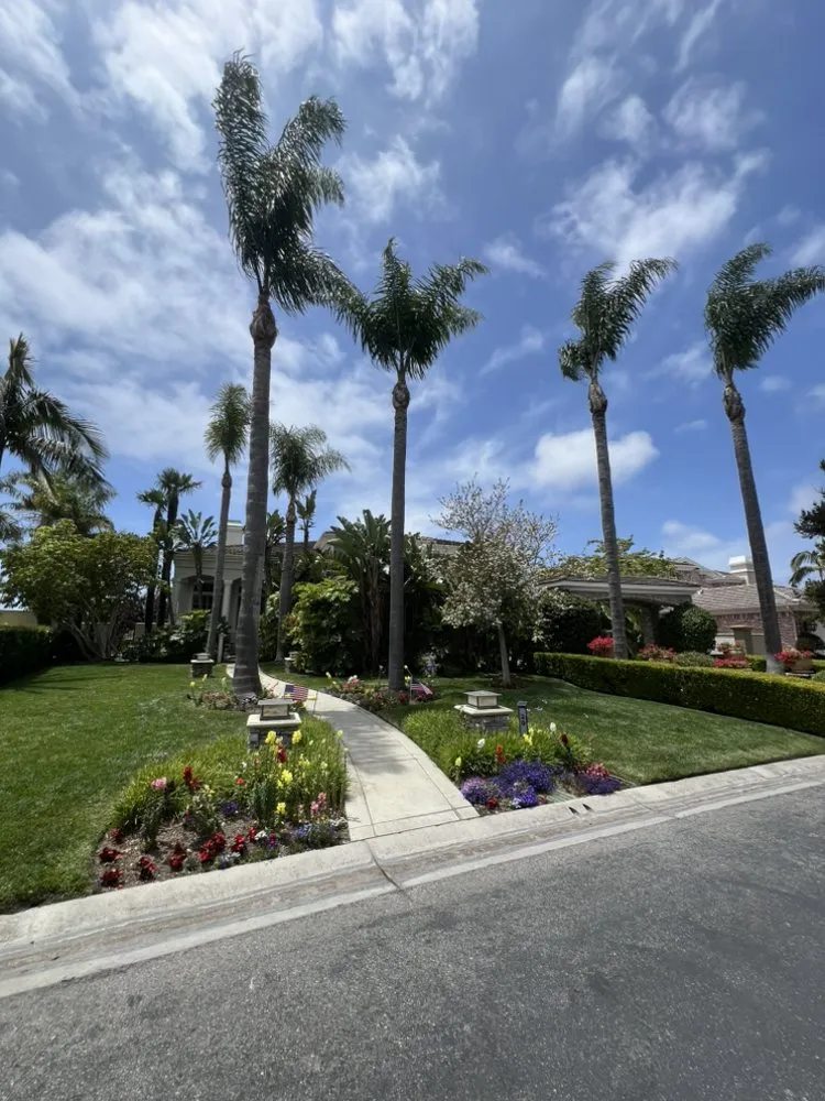 Top-rated garden landscaping in Los Angeles, CA by RGL Landscaping Services