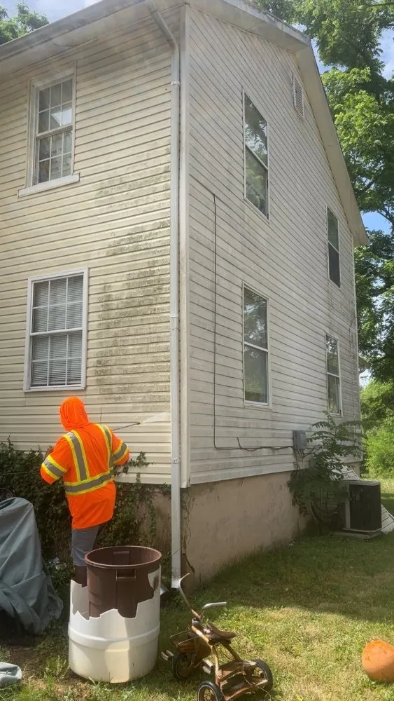 Top-rated residential landscaping experts serving Roanoke, VA - RGMs Lawn Care