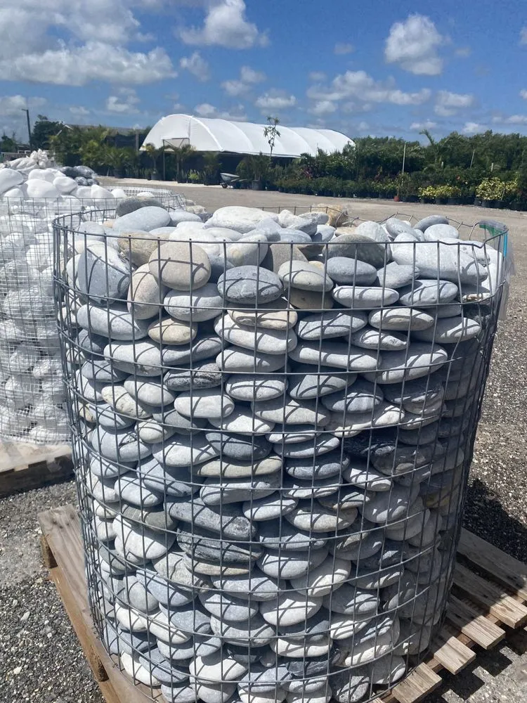 Affordable lawn care service for homes in Miami, FL by RGS Garden and Nursery