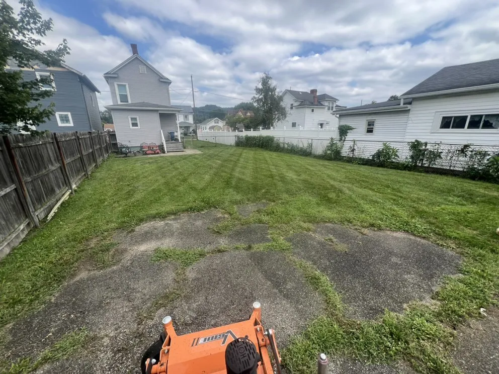 Expert outdoor landscaping for beautiful yards in Glen Dale, WV by RG’s Lawn & Landscaping