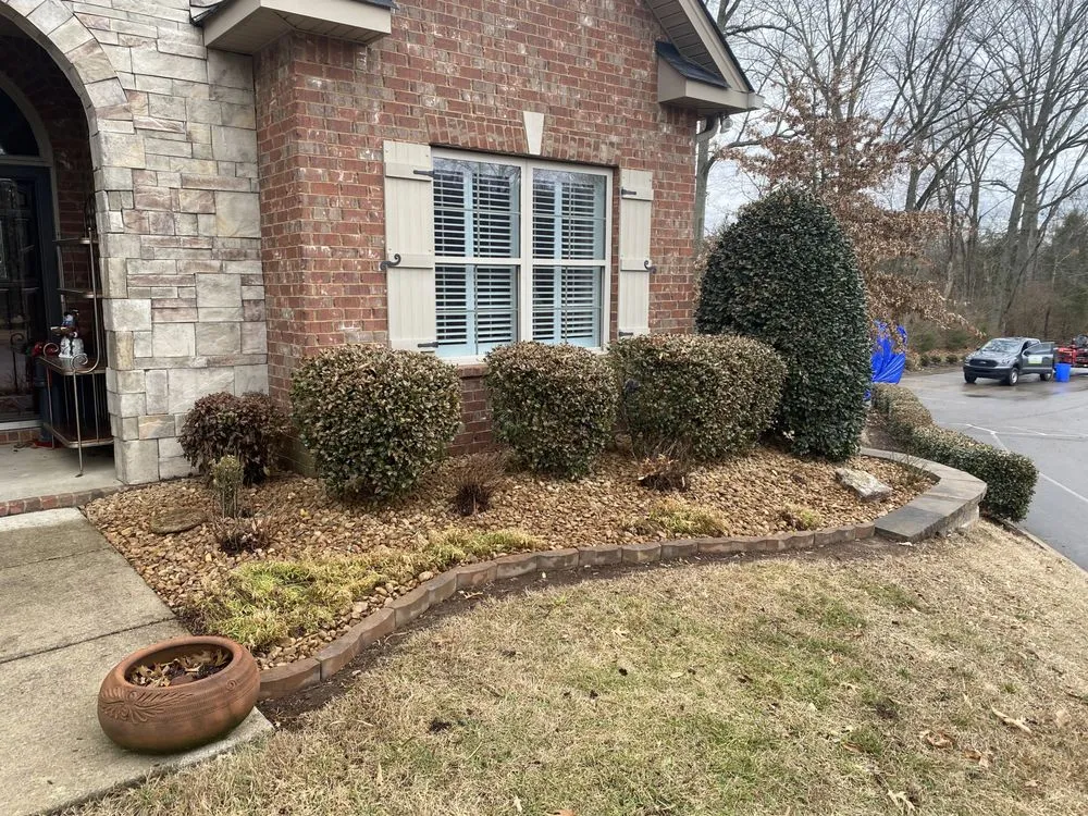 Custom garden landscaping experts serving Mt. Juliet, TN - RH Landscape