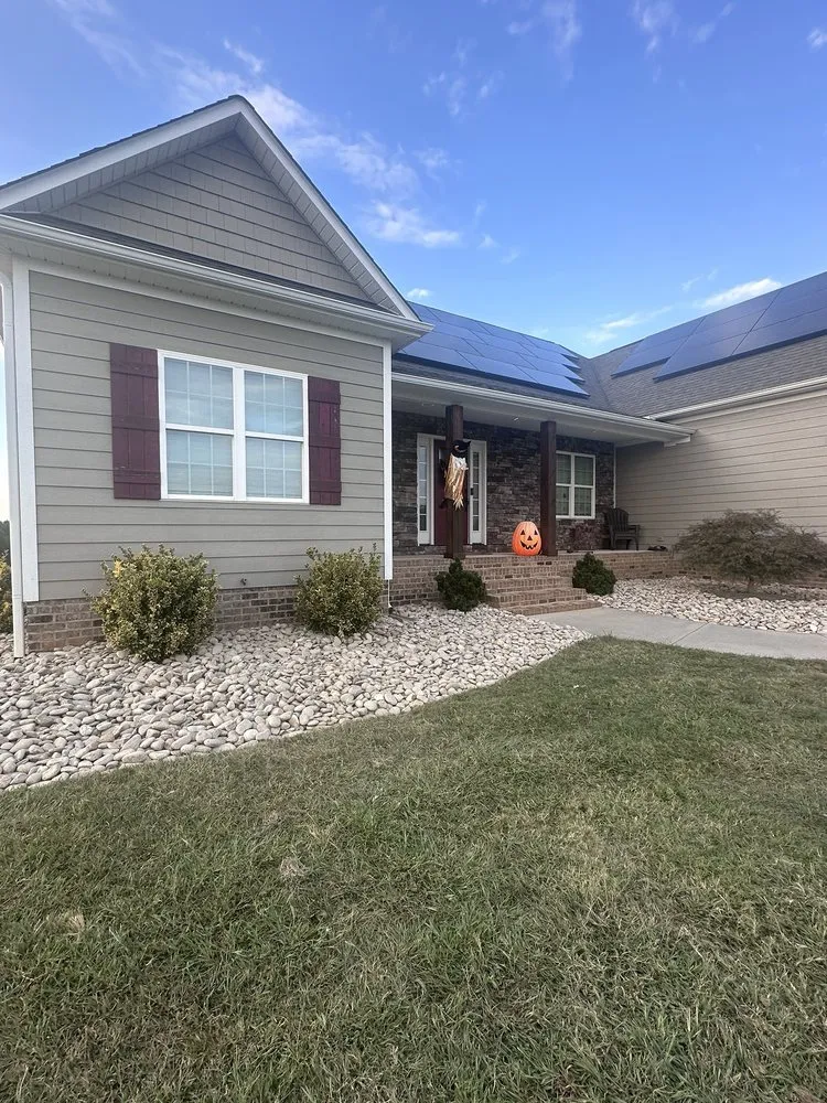 Local garden landscaping experts serving Elkin, NC - R&H Landscaping and Grading