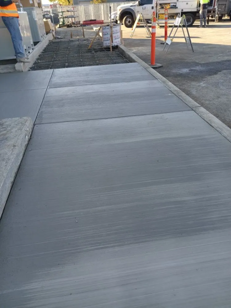 Professional lawn mowing service for residential properties in Antioch, CA by RHD Landscaping